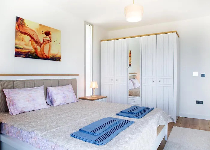 וילה Azure Heaven