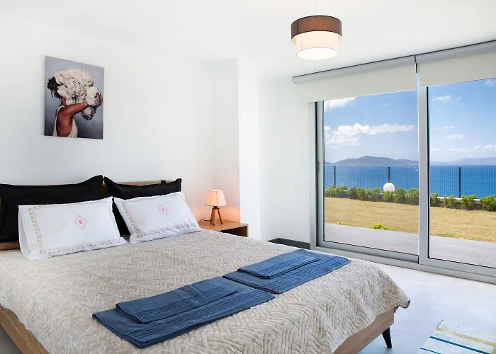 Azure Heaven וילה Karabag