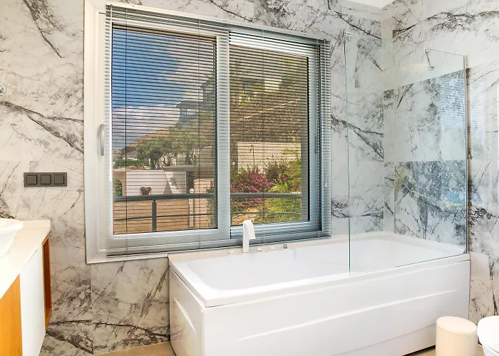 Azure Heaven * 터그트레이스